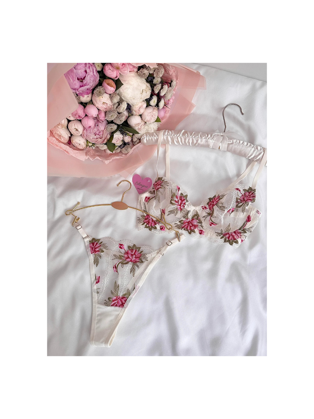 Ivory Blossom Set White