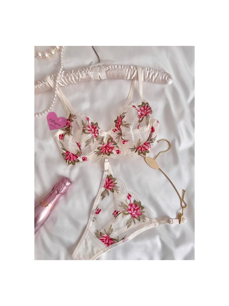Ivory Blossom Set White
